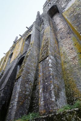 contreforts